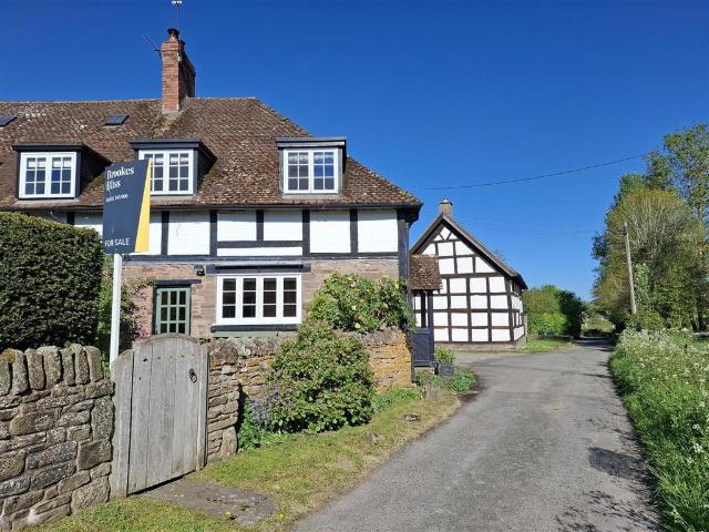 3 bedroom cottage for sale