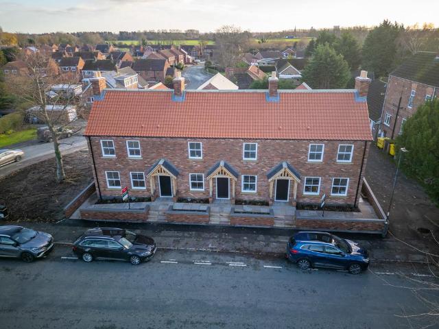 3 bedroom cottage for sale