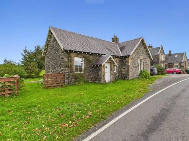3 bedroom cottage for sale