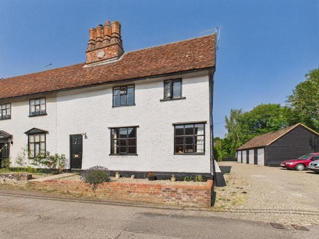 3 bedroom cottage for sale