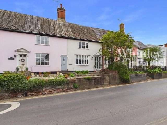 3 bedroom cottage for sale