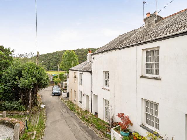 3 bedroom cottage for sale