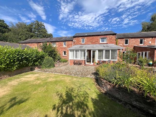 3 bedroom cottage for sale