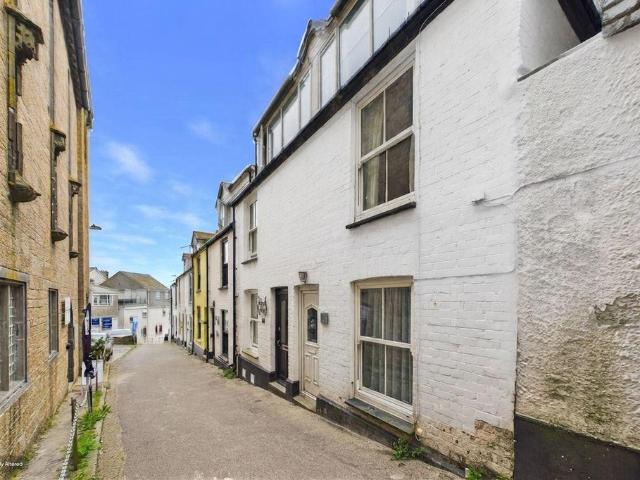 3 bedroom cottage for sale