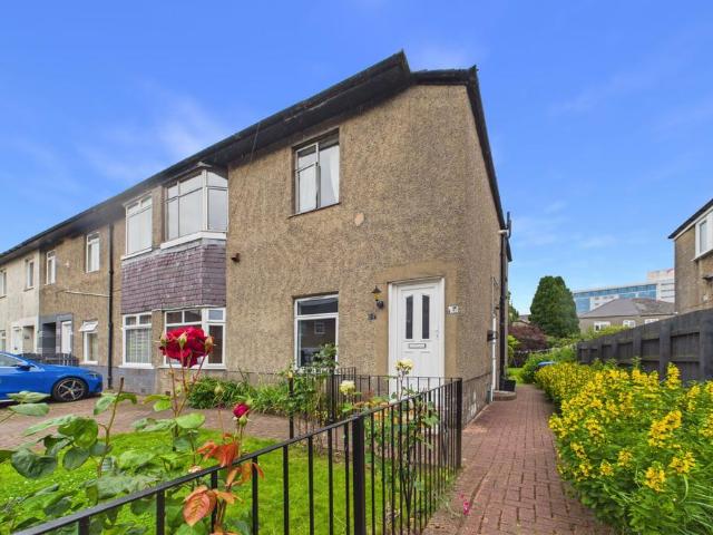 3 bedroom cottage for sale