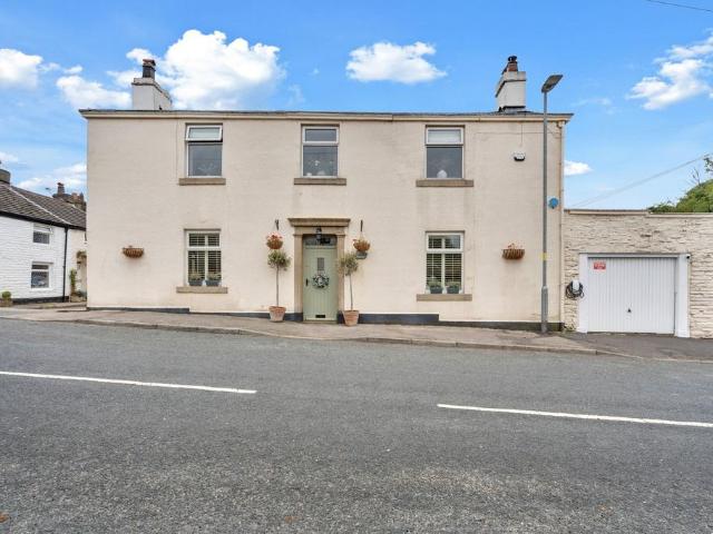 3 bedroom cottage for sale