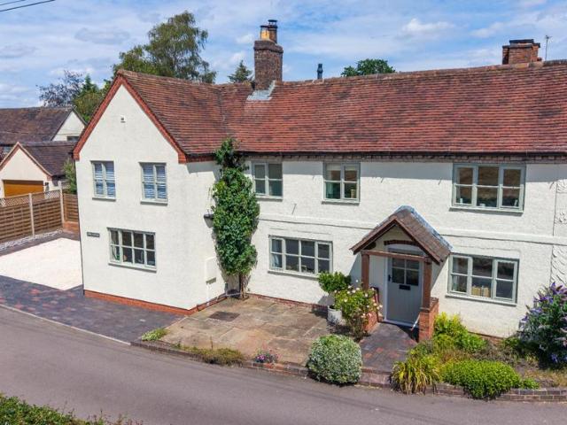 3 bedroom cottage for sale