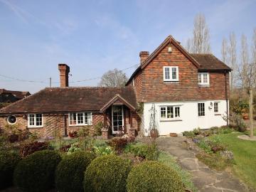 3 bedroom cottage for sale