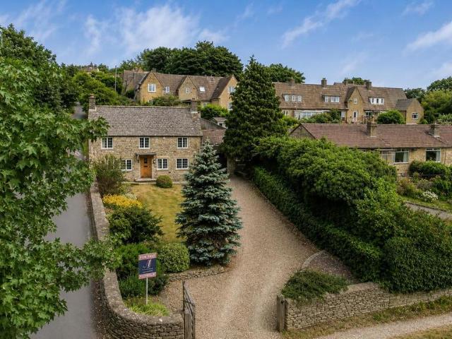 3 bedroom cottage for sale