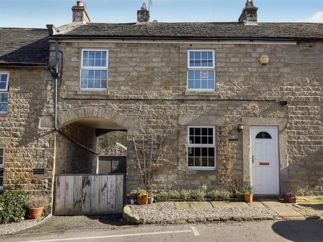 3 bedroom cottage for sale