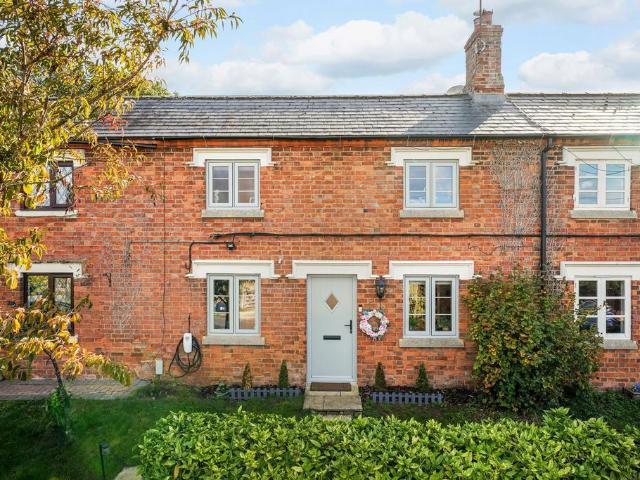 3 bedroom cottage for sale