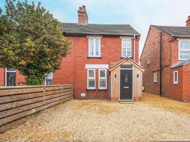 3 bedroom cottage for sale