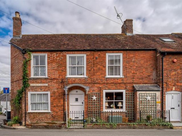 3 bedroom cottage for sale