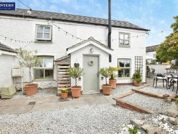 3 bedroom cottage for sale