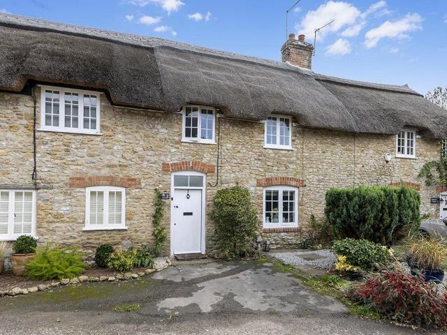 3 bedroom cottage for sale