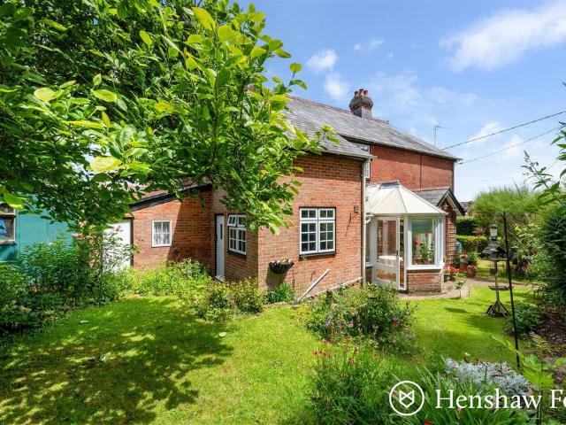 3 bedroom cottage for sale