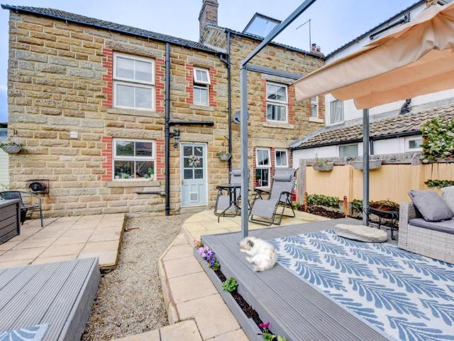 3 bedroom cottage for sale