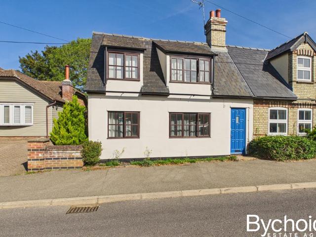 3 bedroom cottage for sale