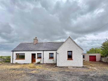 3 bedroom cottage for sale