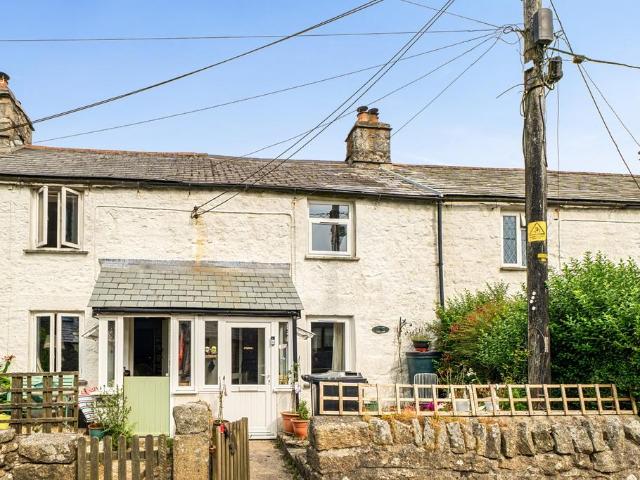 3 bedroom cottage for sale