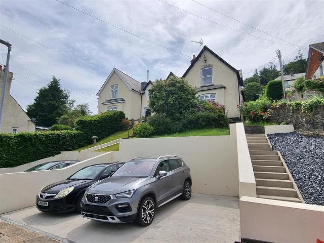 3 bedroom cottage for sale