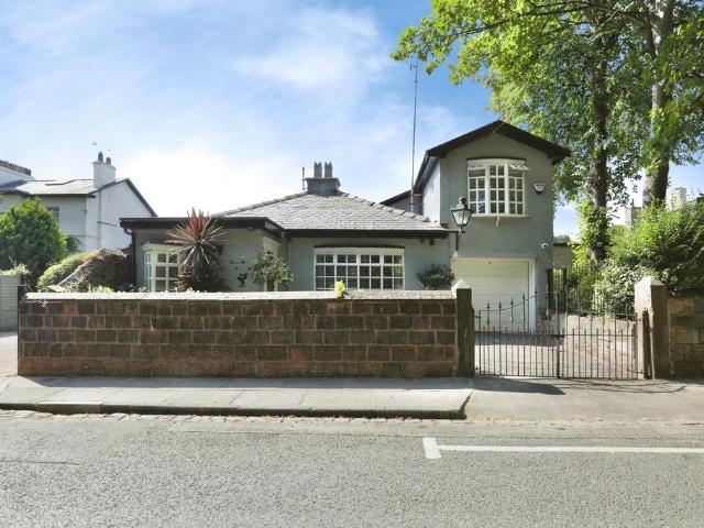 3 bedroom cottage for sale