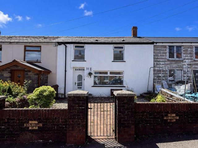 3 bedroom cottage for sale