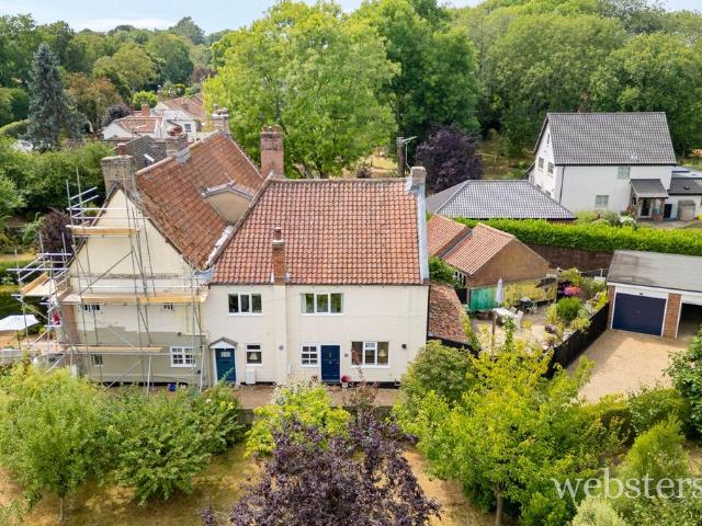 3 bedroom cottage for sale