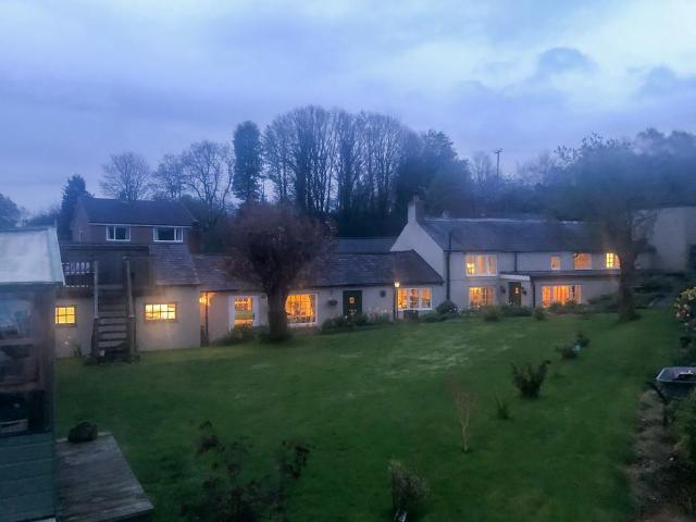 3 bedroom cottage for sale