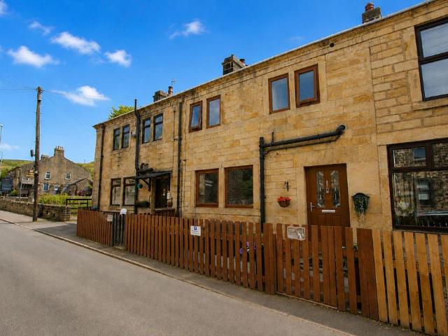 3 bedroom cottage for sale
