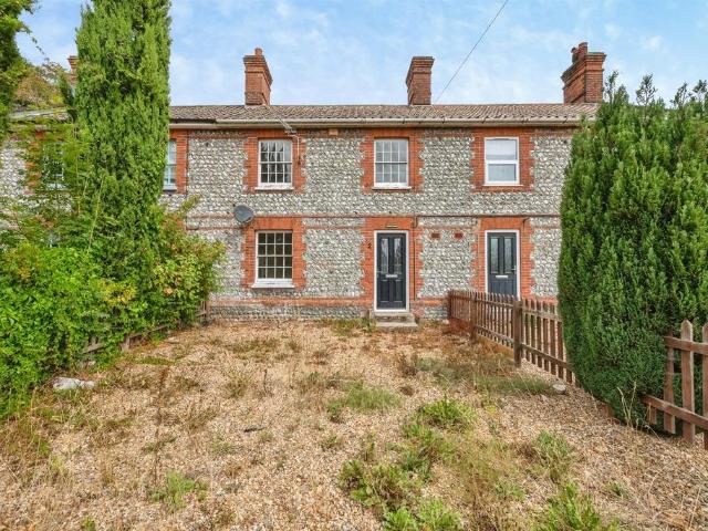 3 bedroom cottage for sale