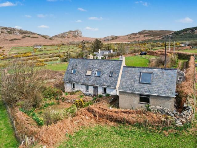 3 bedroom cottage for sale