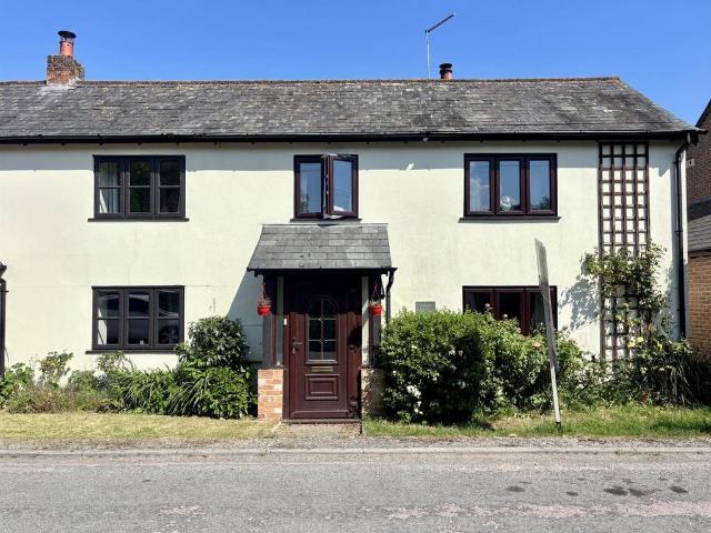 3 bedroom cottage for sale
