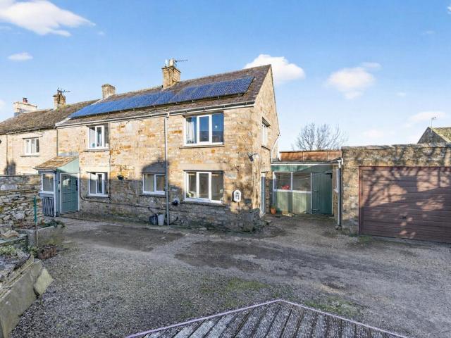 3 bedroom cottage for sale