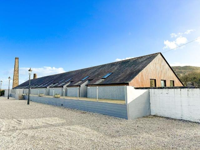 3 bedroom cottage for sale