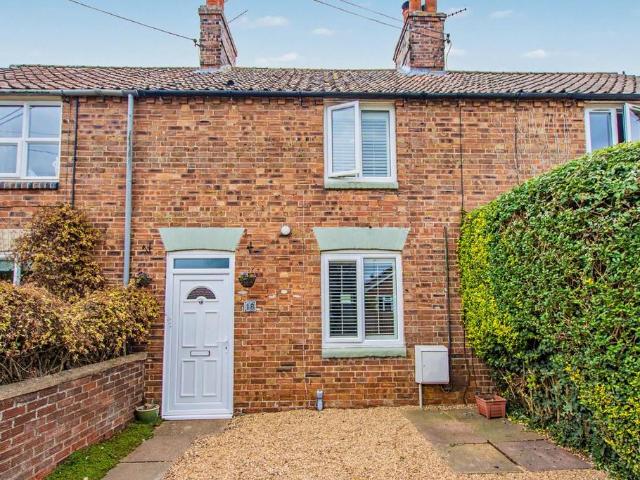3 bedroom cottage for sale