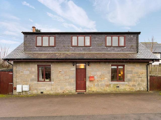 3 bedroom cottage for sale