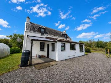 3 bedroom cottage for sale