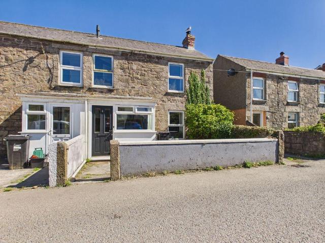 3 bedroom cottage for sale