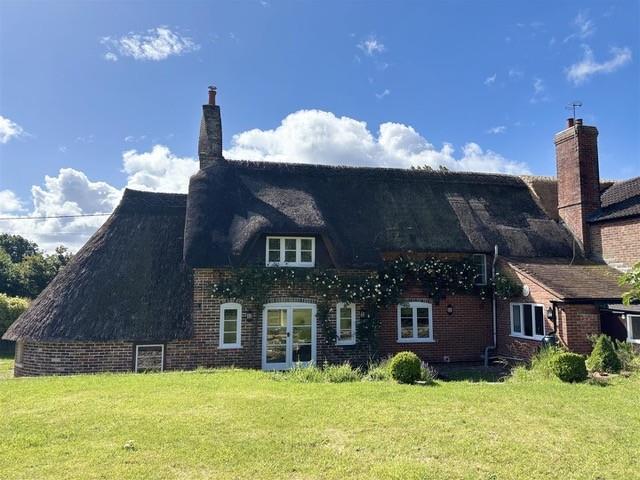 3 bedroom cottage for sale