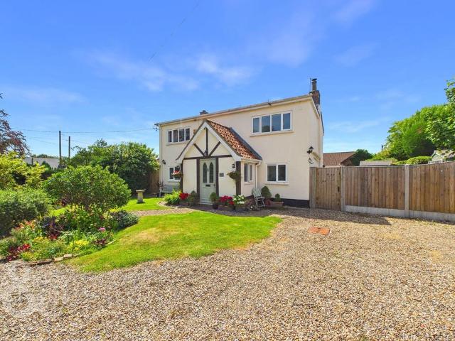 3 bedroom cottage for sale