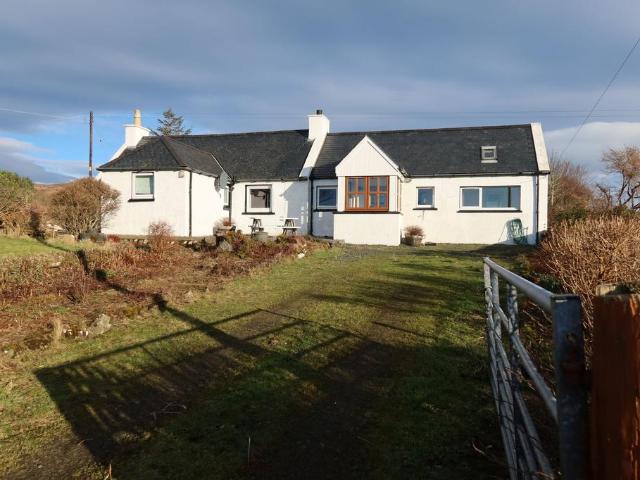 3 bedroom cottage for sale
