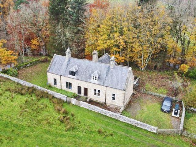 3 bedroom cottage for sale
