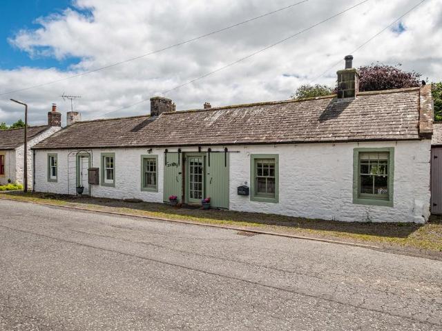3 bedroom cottage for sale