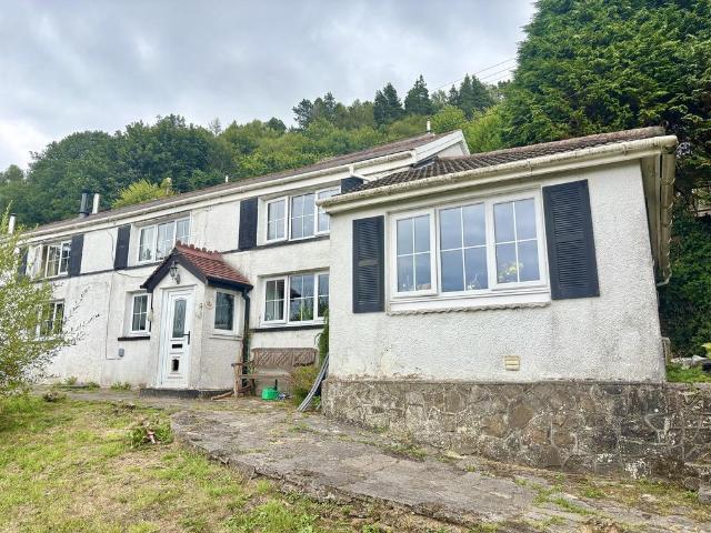 3 bedroom cottage for sale