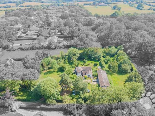 3 bedroom cottage for sale