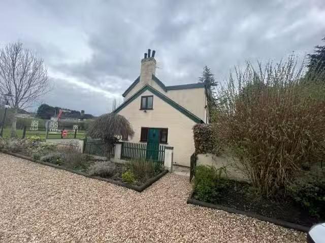 3 bedroom cottage for rent in Bridge House, Overseal, DE12