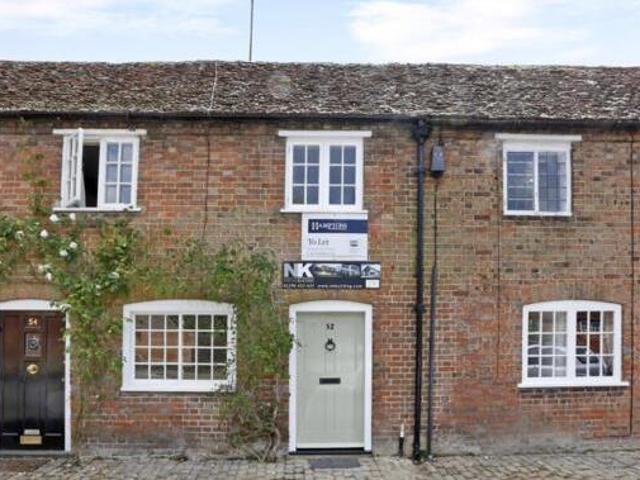 3 Bedroom Cottage For Rent In Great Missenden