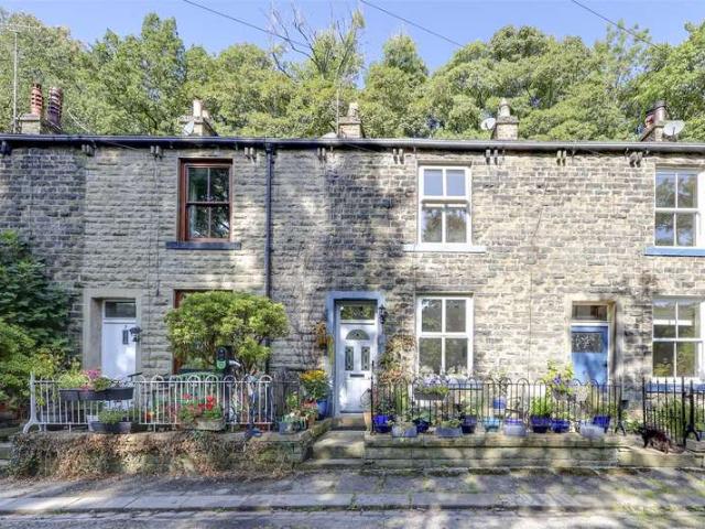 3 Bedroom Cottage House