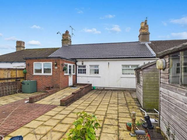 3 Bedroom Cottage House